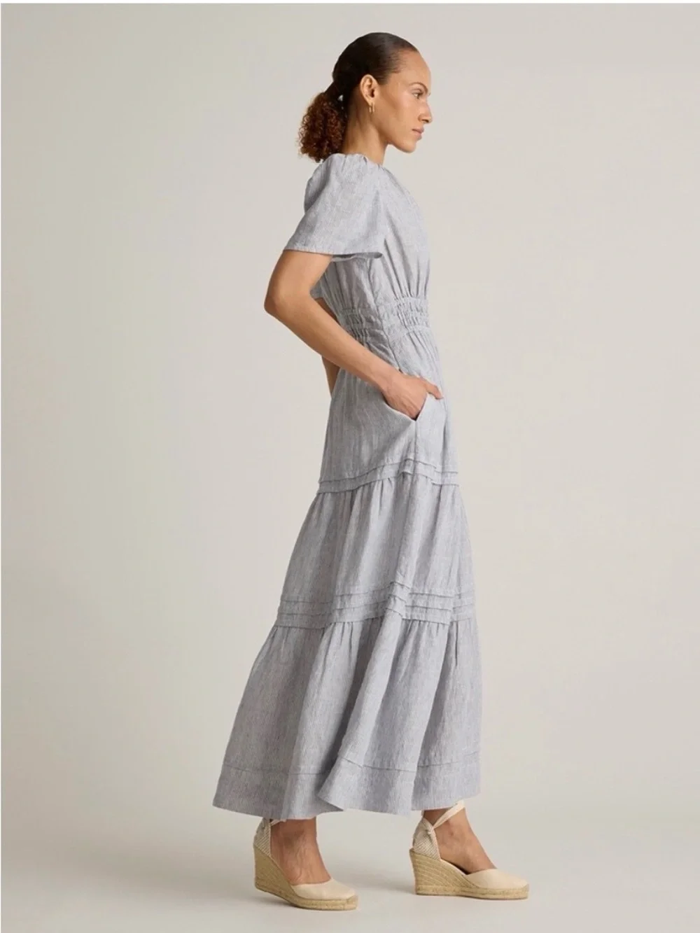 NWT Quince European Linen Tiered Maxi Dress chambray stripe M - Picture 4 of 9